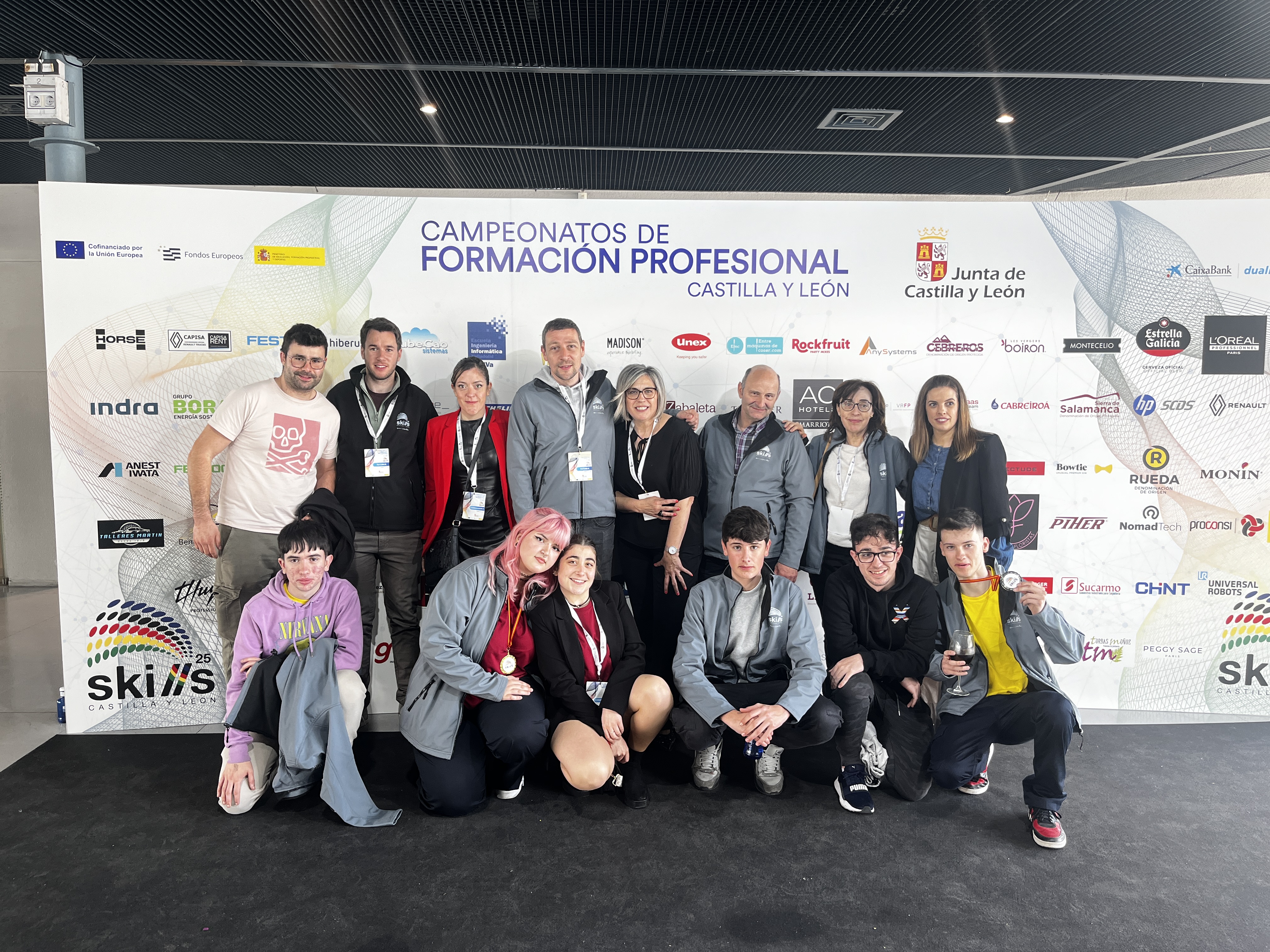 skills-grupo-con-profes